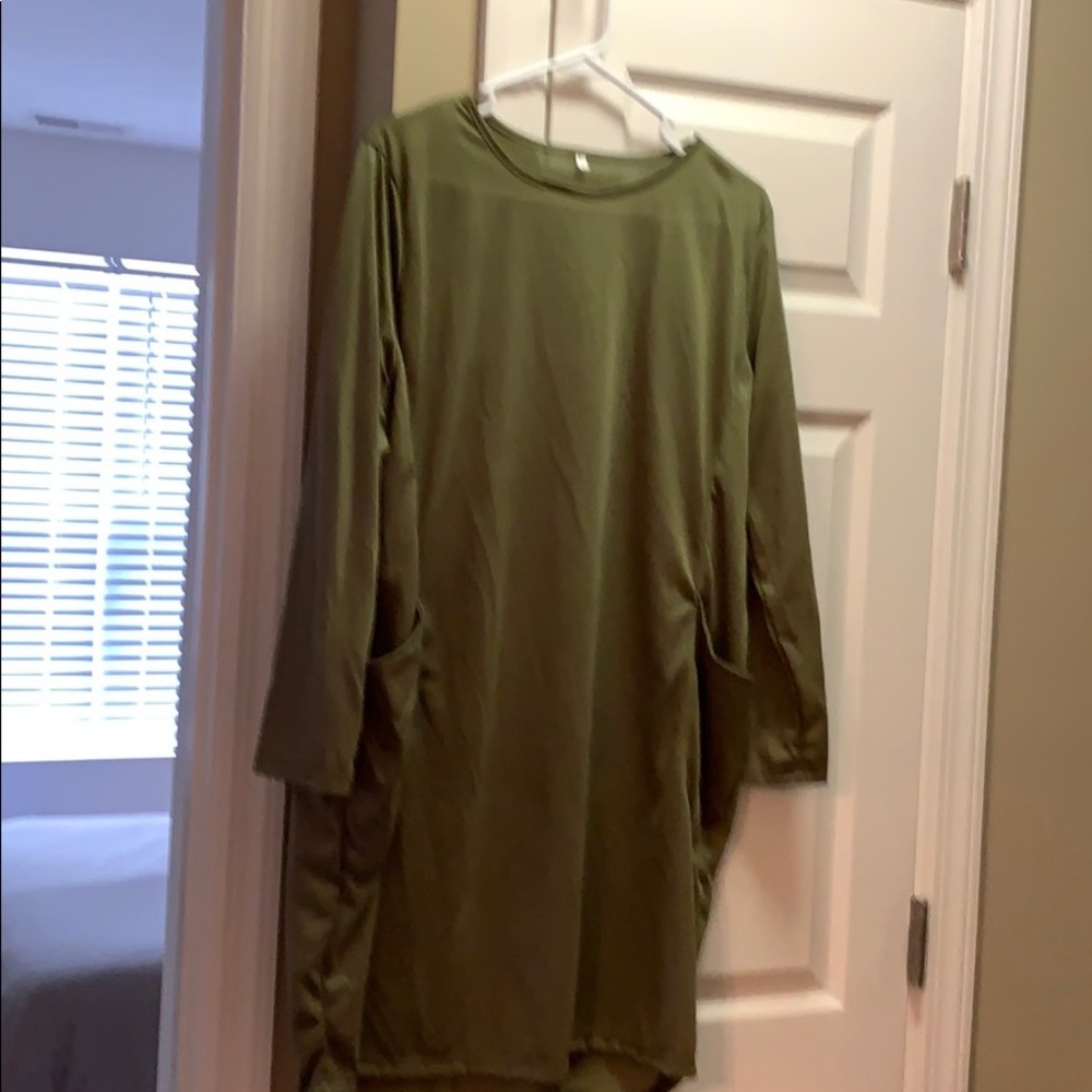 🆕NWOT dress
